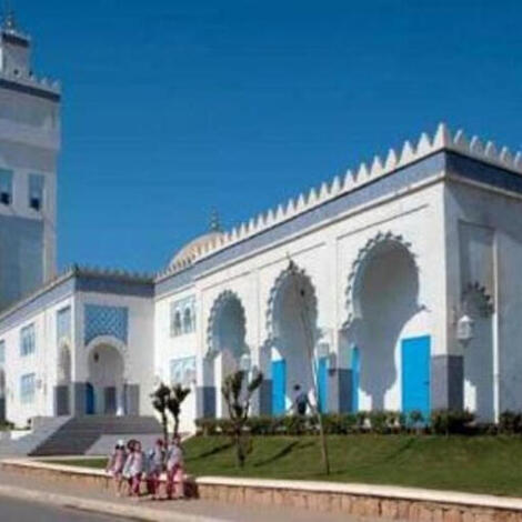 إعلان عن إجراء سمسرة عمومية ب تطوان